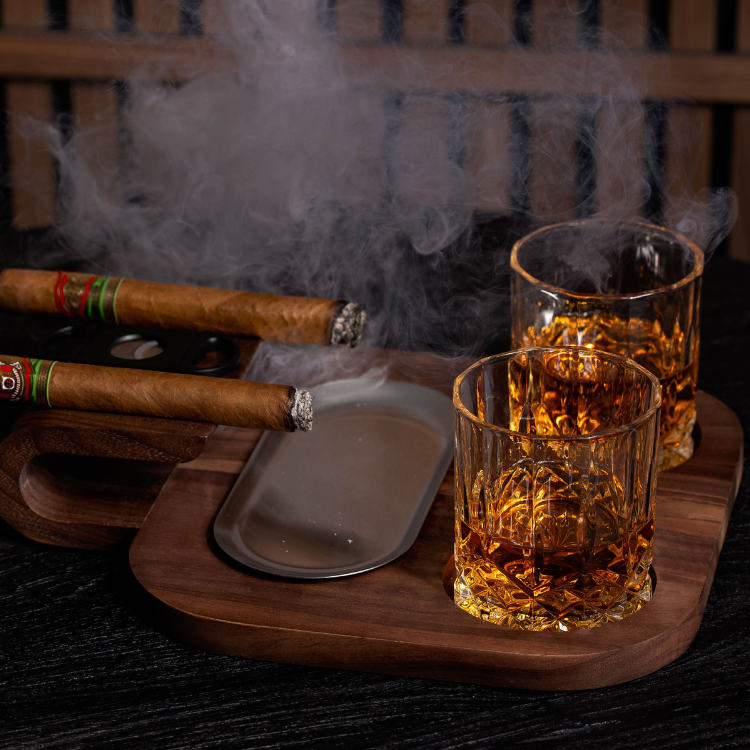 Gezellig Barrel and Leaf Experience