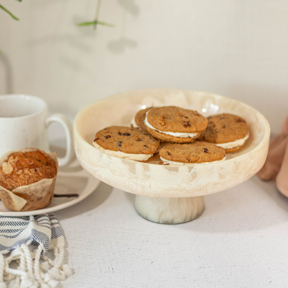 Jeanne Fitz Colección Resina Tazón Pedestal - Crema