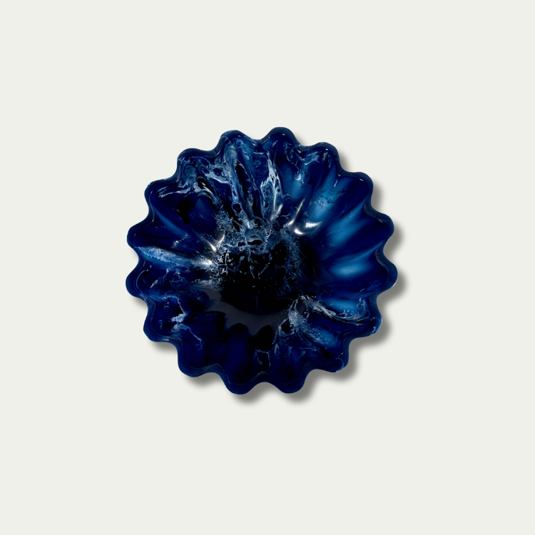 Jeanne Fitz Resin Collection Scalloped Bowl - Blue