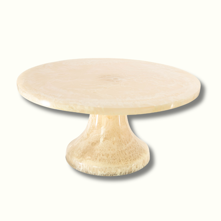 Jeanne Fitz Resin Collection Cake Stand - Cream