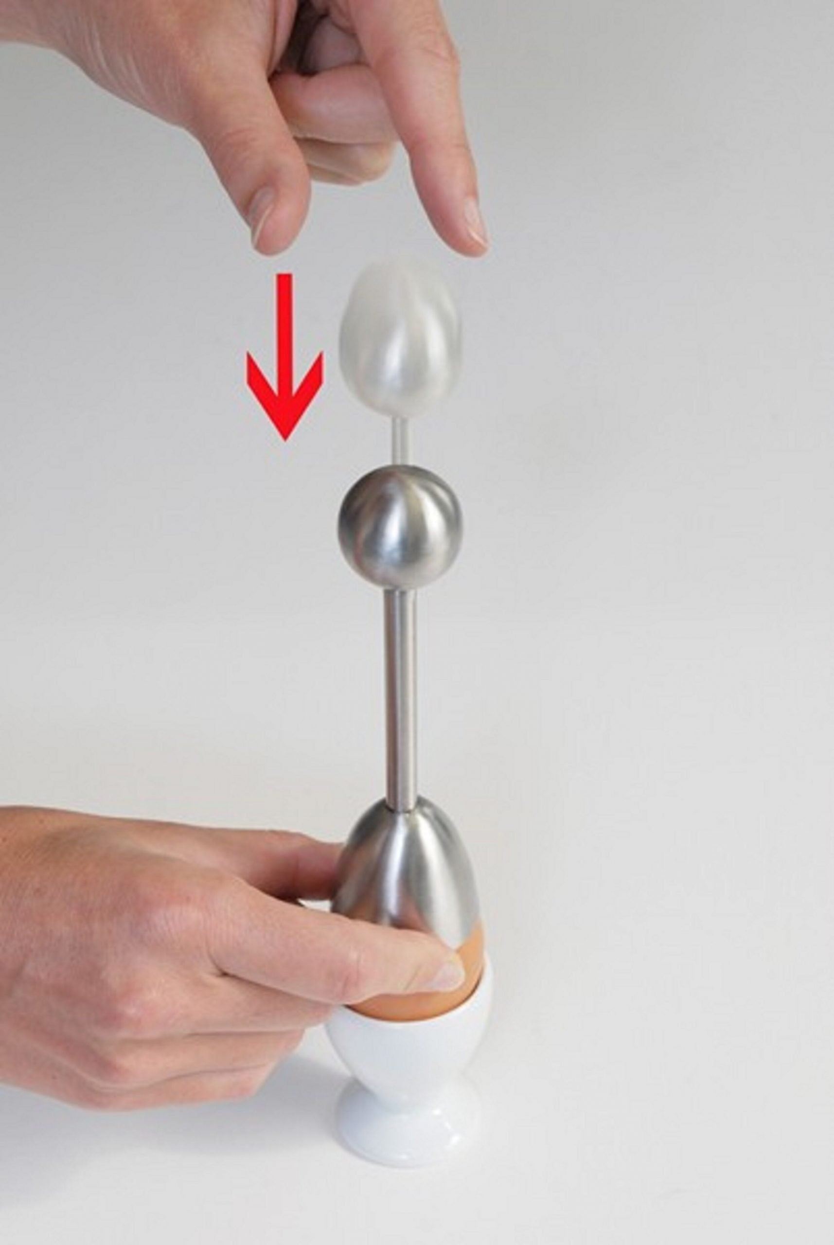 egg cracker 3